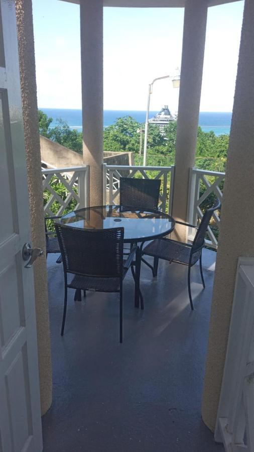 Secluded Studio@Sky Castles, Columbus Heights, Ocho Rios Exterior photo