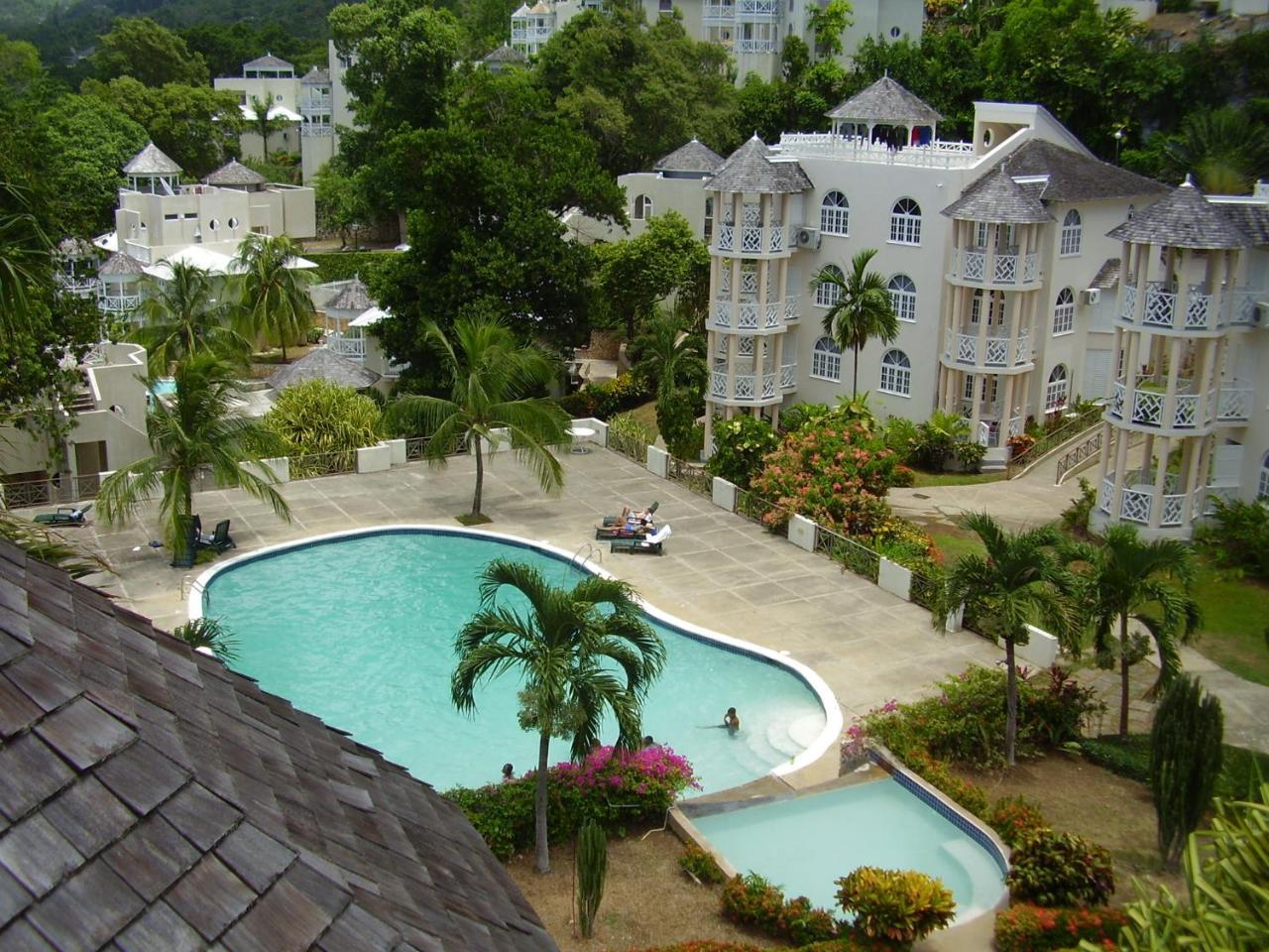 Secluded Studio@Sky Castles, Columbus Heights, Ocho Rios Exterior photo